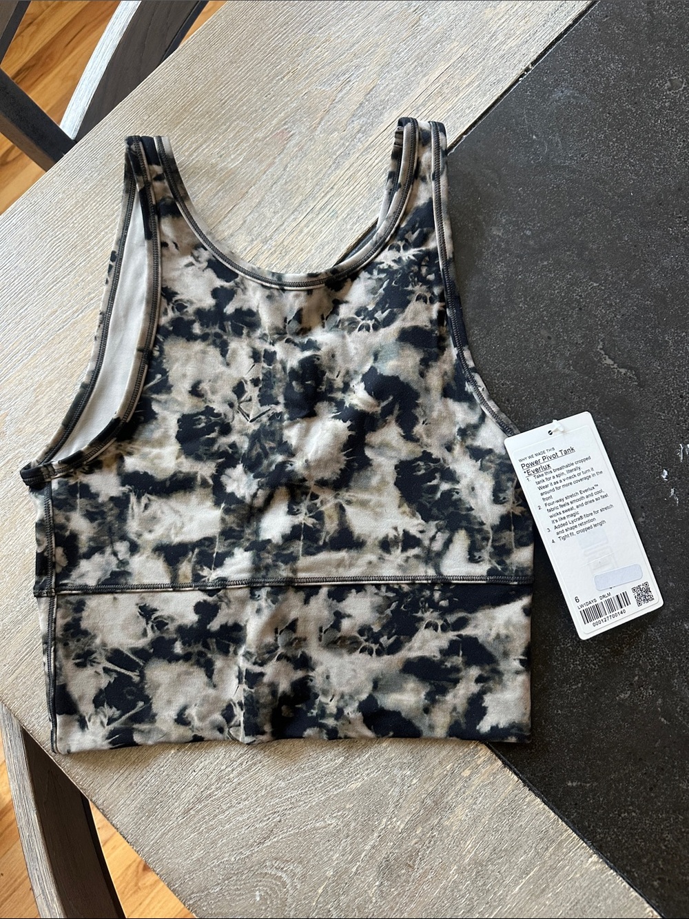 lululemon athletica Tie-Dye Scoop Sports Bra Top - Black & Cream